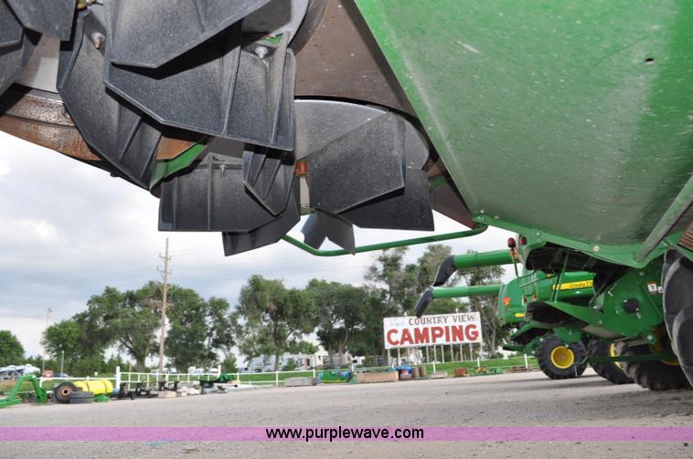 image for item G6129 2009 John Deere 9870 STS 2WD combine