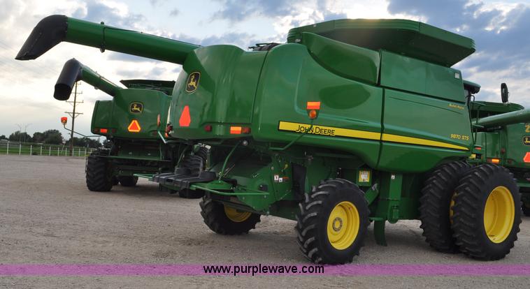image for item G6130 2009 John Deere 9870 STS 2WD combine
