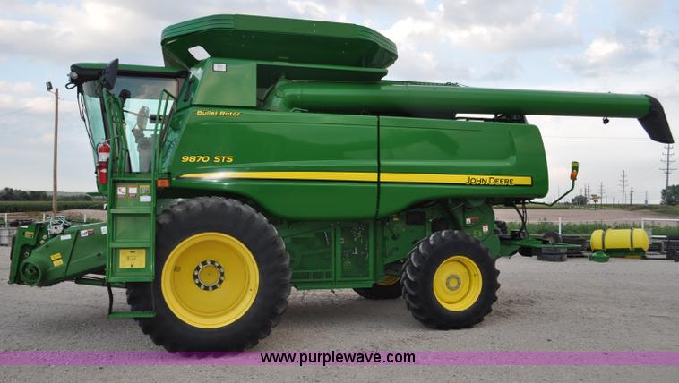 image for item G6130 2009 John Deere 9870 STS 2WD combine
