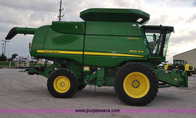 image for item G6130 2009 John Deere 9870 STS 2WD combine