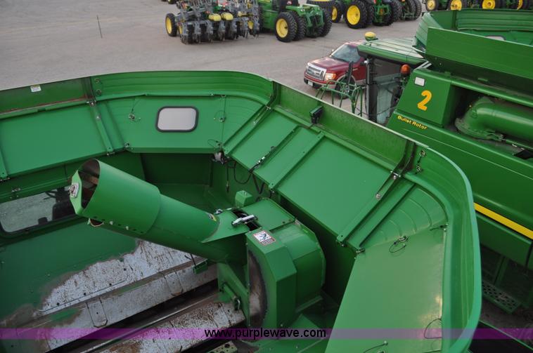 image for item G6130 2009 John Deere 9870 STS 2WD combine