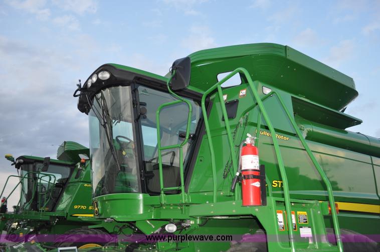 image for item G6130 2009 John Deere 9870 STS 2WD combine