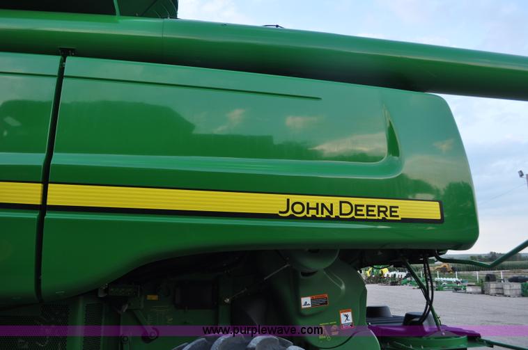 image for item G6130 2009 John Deere 9870 STS 2WD combine