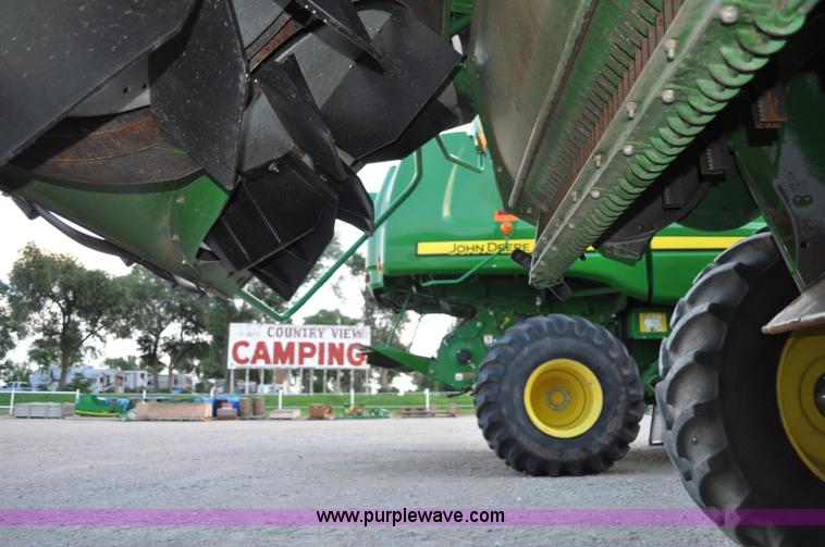 image for item G6130 2009 John Deere 9870 STS 2WD combine