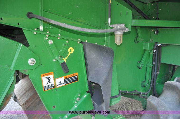 image for item G6130 2009 John Deere 9870 STS 2WD combine
