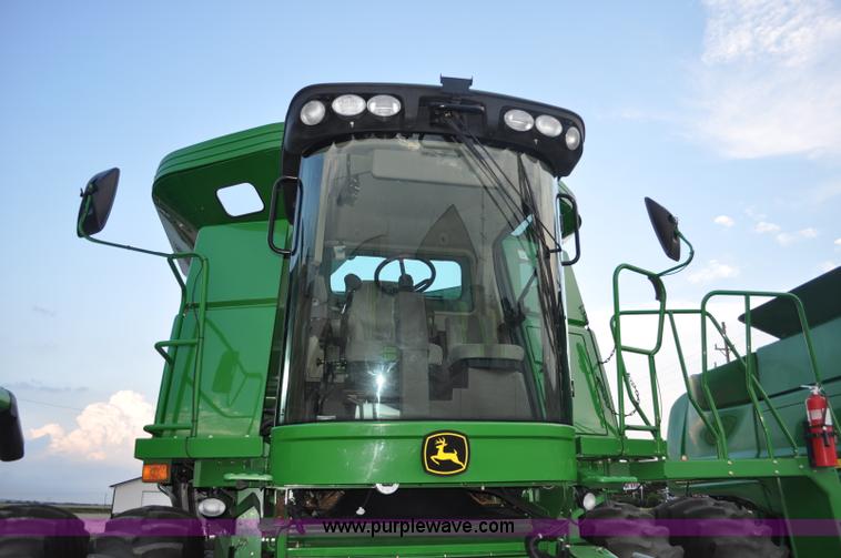 image for item G6130 2009 John Deere 9870 STS 2WD combine