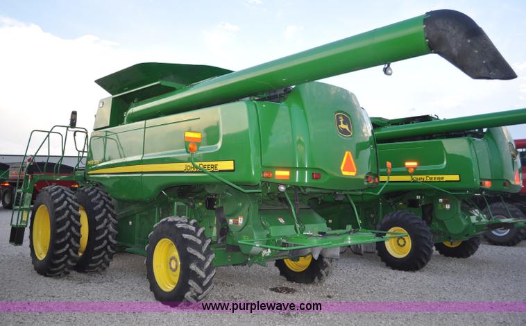 image for item G6131 2008 John Deere 9870 STS 2WD combine