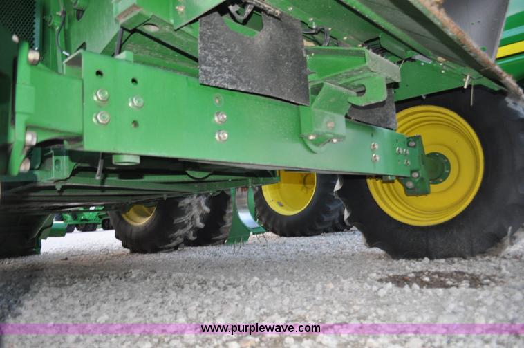 image for item G6131 2008 John Deere 9870 STS 2WD combine