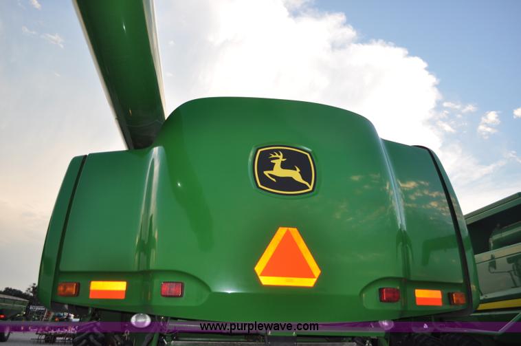 image for item G6131 2008 John Deere 9870 STS 2WD combine
