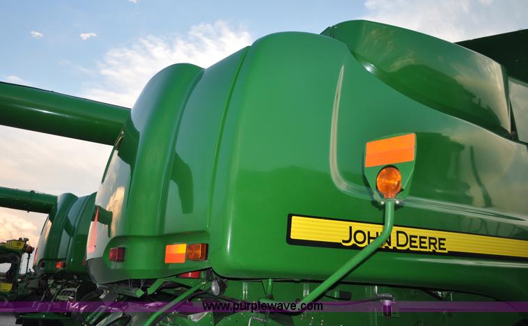 image for item G6131 2008 John Deere 9870 STS 2WD combine