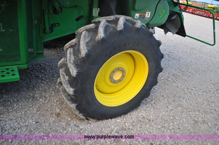image for item G6131 2008 John Deere 9870 STS 2WD combine