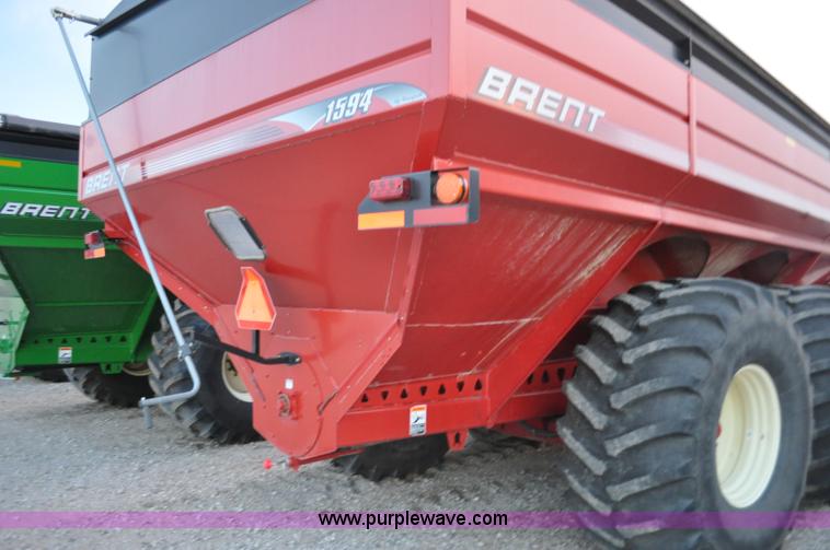 image for item G6132 2008 Brent 1594 grain cart