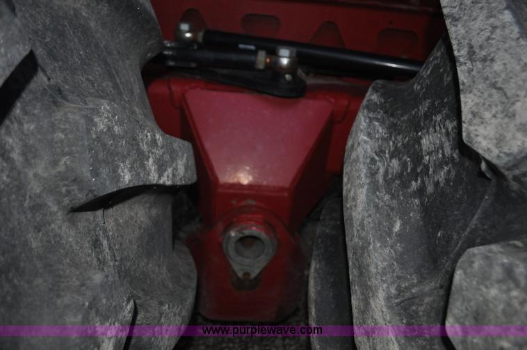 image for item G6132 2008 Brent 1594 grain cart