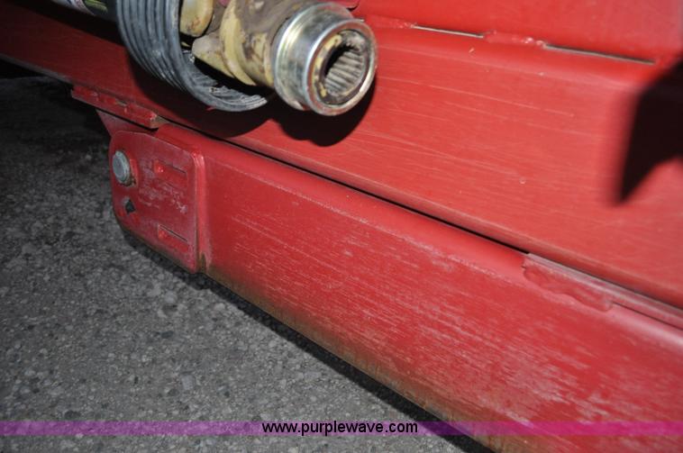 image for item G6132 2008 Brent 1594 grain cart