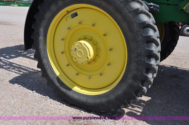 image for item G6133 2009 John Deere 4930 self-propelled sprayer