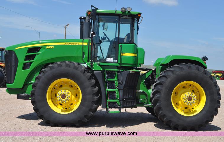 image for item G6134 2011 John Deere 9630 4WD tractor