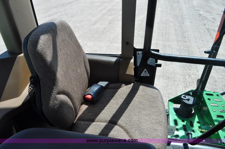 image for item G6134 2011 John Deere 9630 4WD tractor