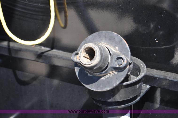 image for item G6135 2010 Koyker 1050 Stor-Mor grain bagger