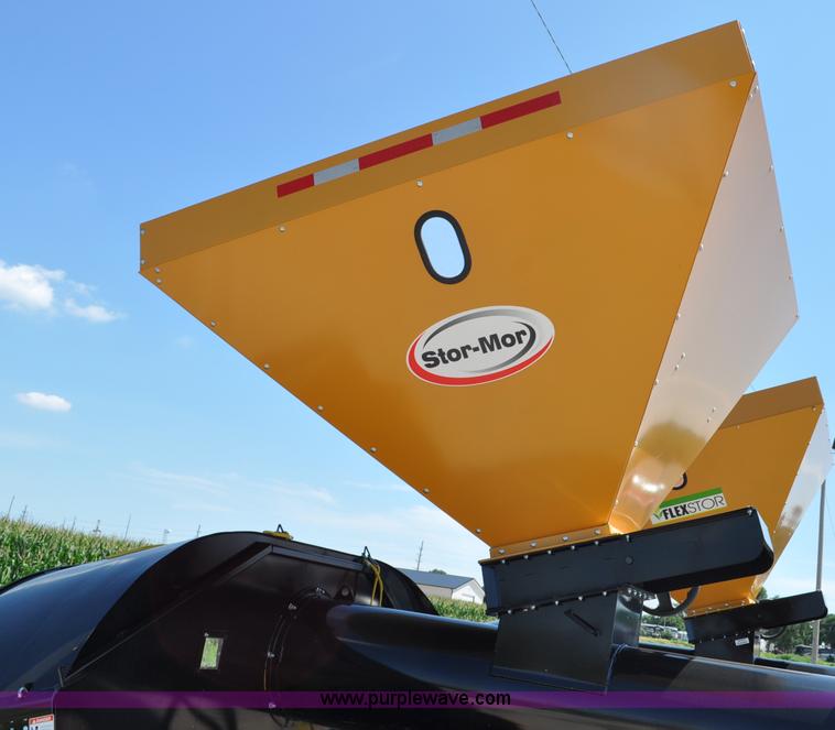 image for item G6135 2010 Koyker 1050 Stor-Mor grain bagger