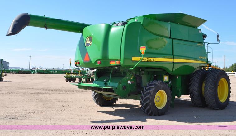 image for item G6138 2009 John Deere 9770 STS 2WD combine