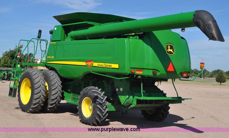 image for item G6138 2009 John Deere 9770 STS 2WD combine