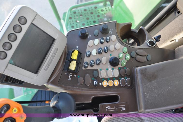 image for item G6138 2009 John Deere 9770 STS 2WD combine