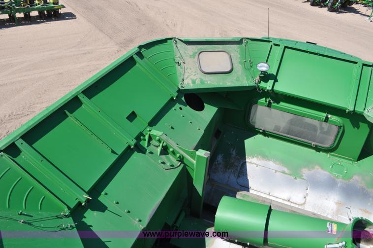 image for item G6138 2009 John Deere 9770 STS 2WD combine