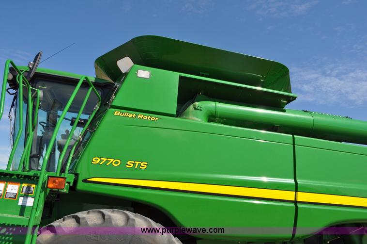 image for item G6138 2009 John Deere 9770 STS 2WD combine