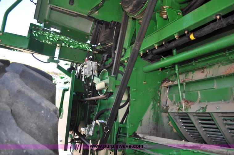 image for item G6138 2009 John Deere 9770 STS 2WD combine
