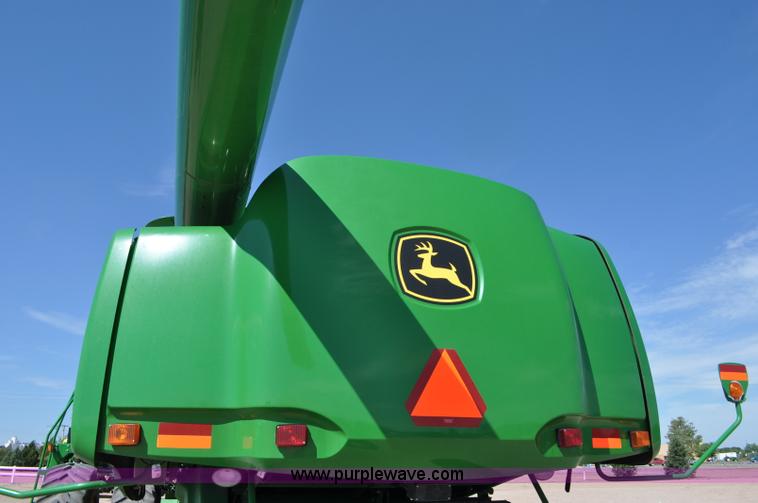 image for item G6138 2009 John Deere 9770 STS 2WD combine