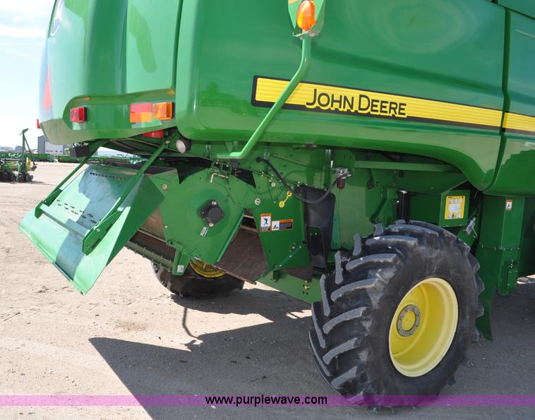 image for item G6138 2009 John Deere 9770 STS 2WD combine