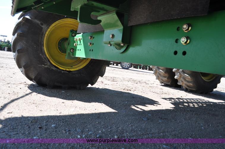 image for item G6138 2009 John Deere 9770 STS 2WD combine