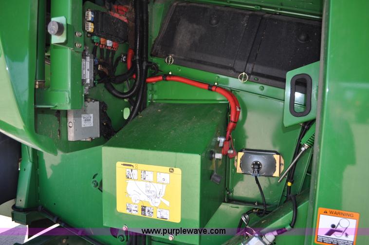 image for item G6138 2009 John Deere 9770 STS 2WD combine
