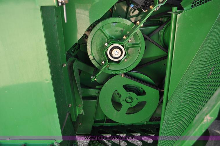 image for item G6138 2009 John Deere 9770 STS 2WD combine
