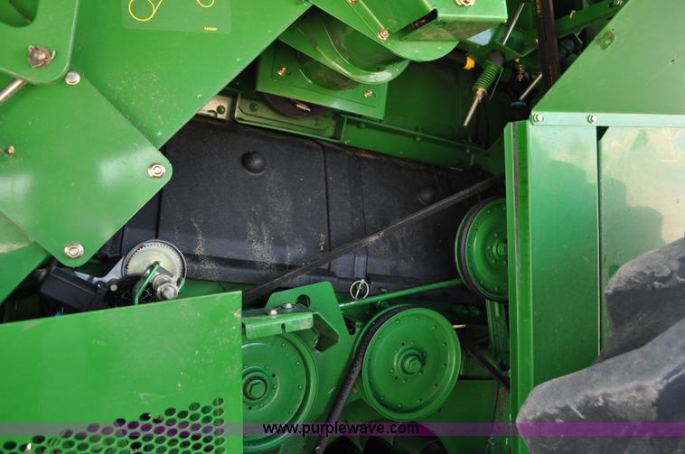 image for item G6138 2009 John Deere 9770 STS 2WD combine