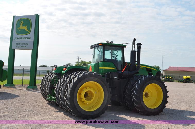 image for item G6139 2010 John Deere 9430 4WD tractor