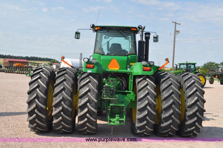 image for item G6139 2010 John Deere 9430 4WD tractor