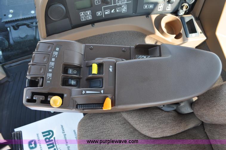 image for item G6139 2010 John Deere 9430 4WD tractor