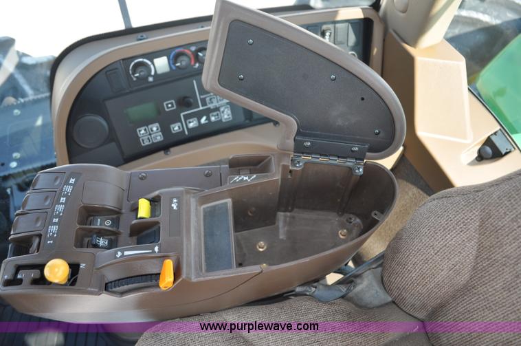 image for item G6139 2010 John Deere 9430 4WD tractor