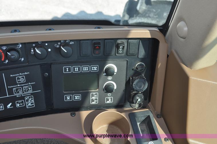 image for item G6139 2010 John Deere 9430 4WD tractor