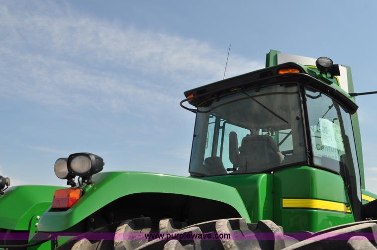 image for item G6139 2010 John Deere 9430 4WD tractor