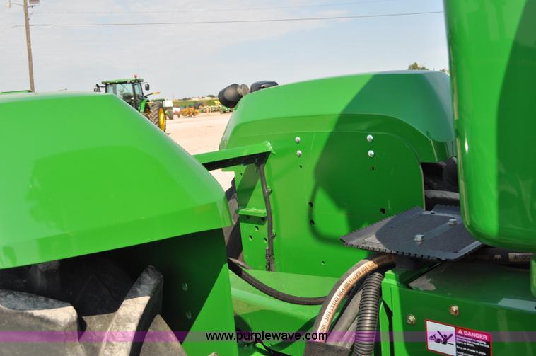 image for item G6139 2010 John Deere 9430 4WD tractor