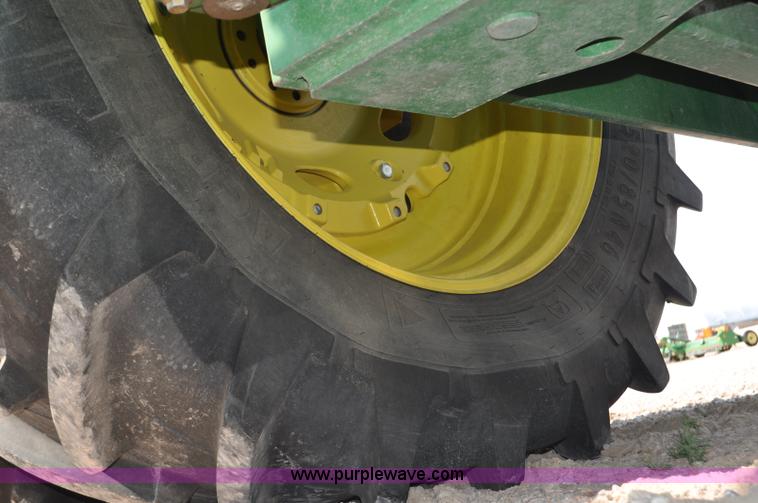 image for item G6139 2010 John Deere 9430 4WD tractor