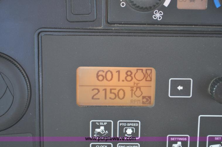 image for item G6139 2010 John Deere 9430 4WD tractor