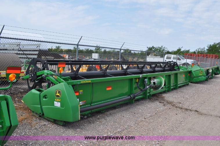 image for item G6140 2010 John Deere 635F HydraFlex head