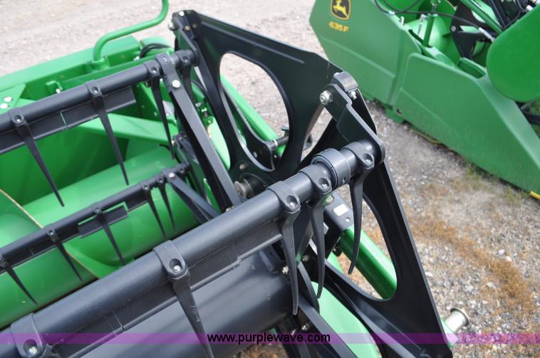 image for item G6140 2010 John Deere 635F HydraFlex head
