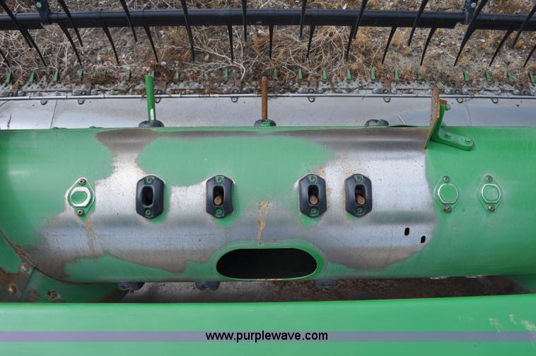 image for item G6140 2010 John Deere 635F HydraFlex head