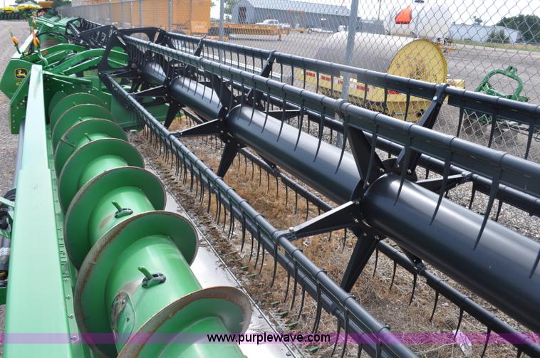 image for item G6140 2010 John Deere 635F HydraFlex head