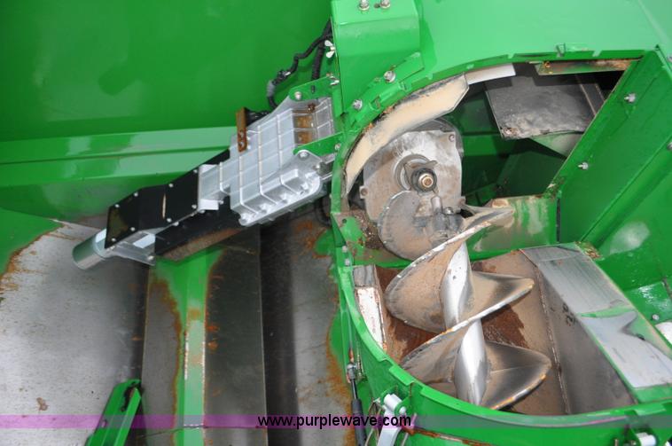 image for item G6141 2009 John Deere 9870 STS 2WD combine