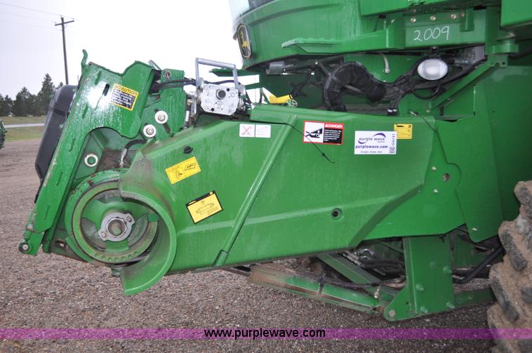 image for item G6141 2009 John Deere 9870 STS 2WD combine